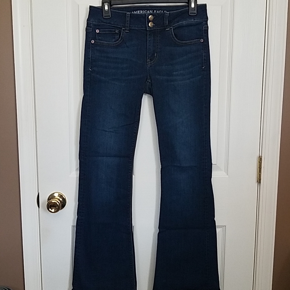 AEO Artist Flare Jeans